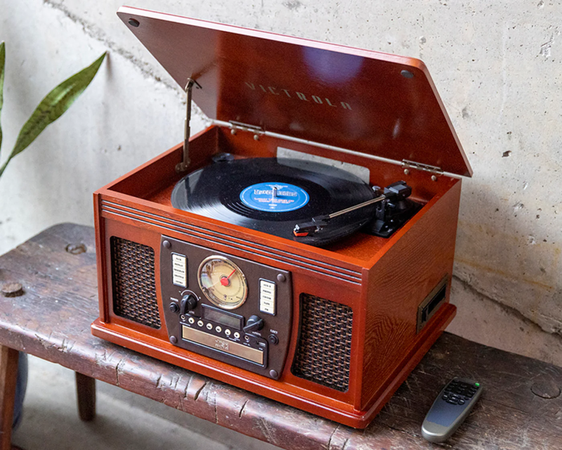 Vintage Charm, Modern Tech: Victrola 8-in-1 Review
