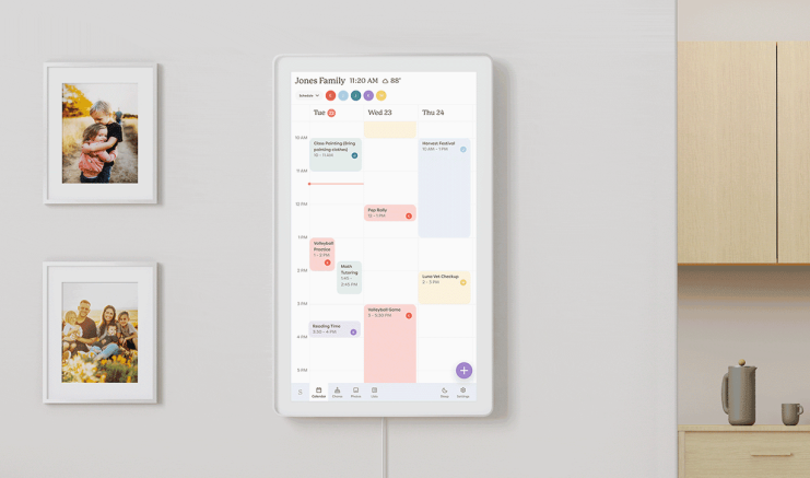 Skylight Calendar: Your Family’s Digital Organizer