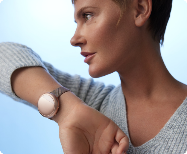 Embr Wave 2: Personalized Thermal Relief Wristband