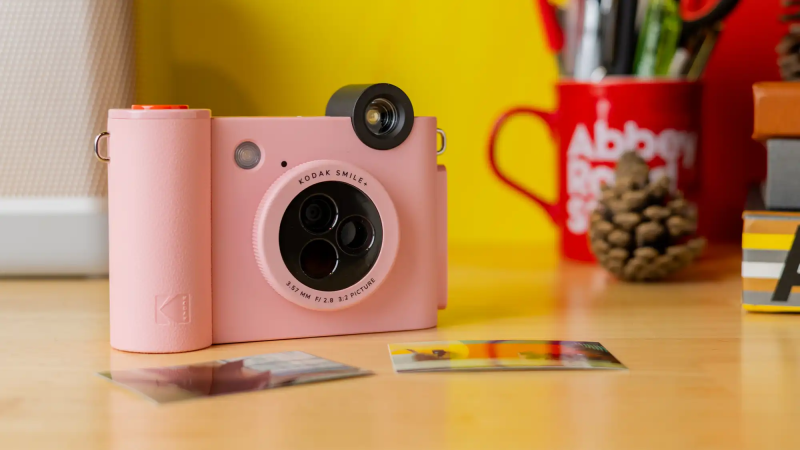 The Kodak Smile+ is Your Pocket-Sized Creativity Machine