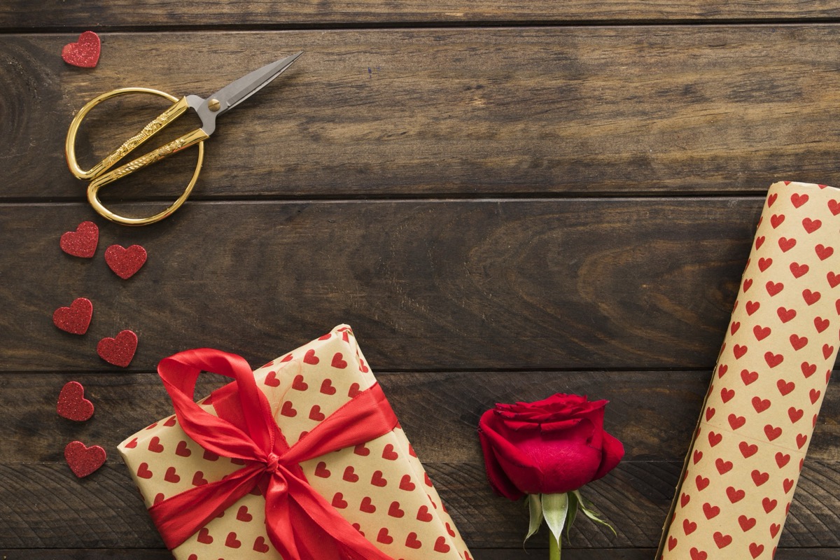 8 Tech Gifts Women Love for Every Occasion